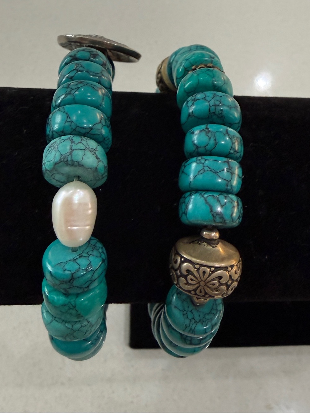 Buffalo Nickel Charm Bead Stretch Bracelet - Picture 4 of 5